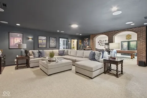 63 Hollaway Boulevard Brownsburg IN 46112