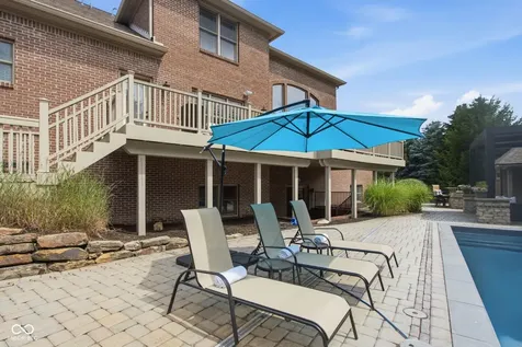 63 Hollaway Boulevard Brownsburg IN 46112