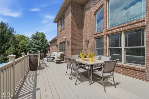 63 Hollaway Boulevard Brownsburg IN 46112