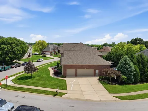 63 Hollaway Boulevard Brownsburg IN 46112