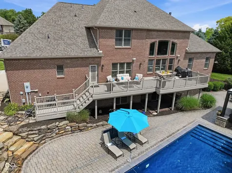 63 Hollaway Boulevard Brownsburg IN 46112
