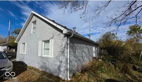 2304 S Meeker Avenue Muncie IN 47302
