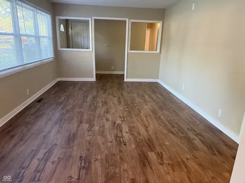 626 Carol Drive Greenwood IN 46143