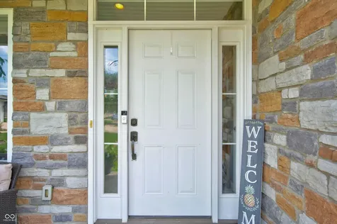 347 Westbrook Court Columbus IN 47201
