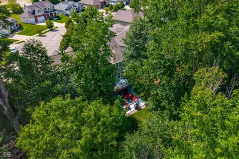 347 Westbrook Court Columbus IN 47201