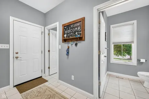 347 Westbrook Court Columbus IN 47201