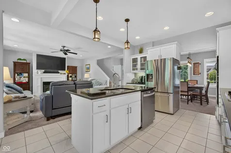 347 Westbrook Court Columbus IN 47201