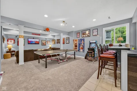 347 Westbrook Court Columbus IN 47201