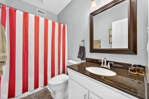 347 Westbrook Court Columbus IN 47201
