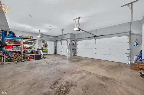 347 Westbrook Court Columbus IN 47201