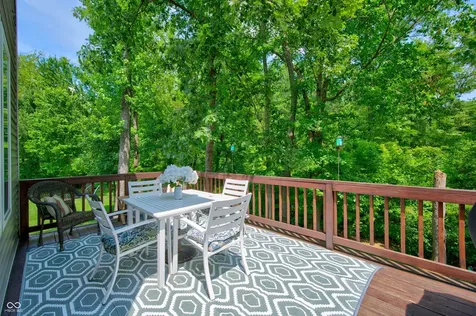 347 Westbrook Court Columbus IN 47201