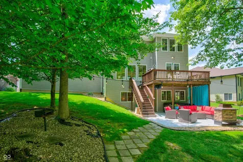 347 Westbrook Court Columbus IN 47201