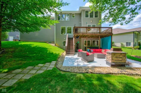 347 Westbrook Court Columbus IN 47201