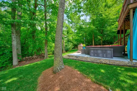 347 Westbrook Court Columbus IN 47201