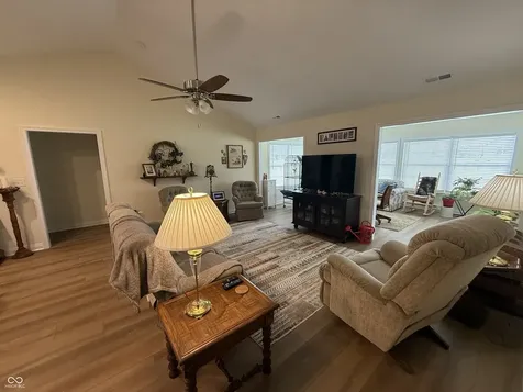 2637 Viceroy Lane Lebanon IN 46052