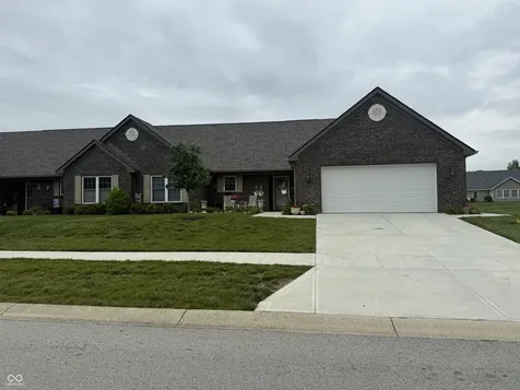 2637 Viceroy Lane Lebanon IN 46052