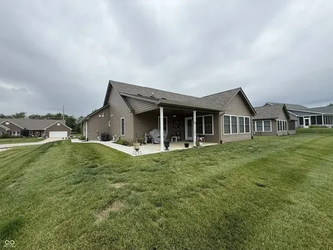 2637 Viceroy Lane Lebanon IN 46052