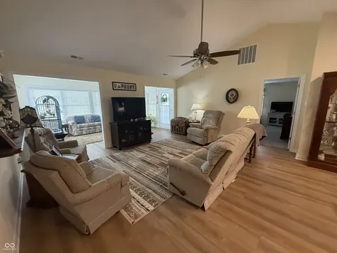 2637 Viceroy Lane Lebanon IN 46052