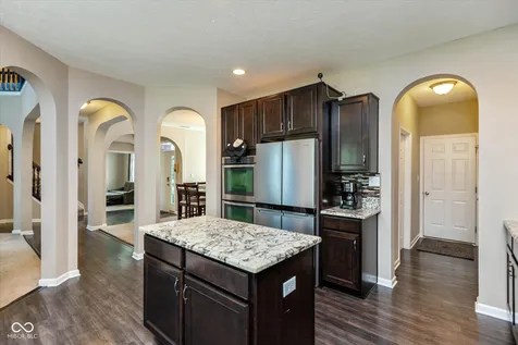 12154 Eddington Place Fishers IN 46037