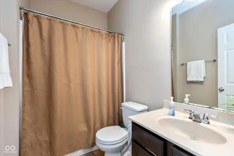 12154 Eddington Place Fishers IN 46037