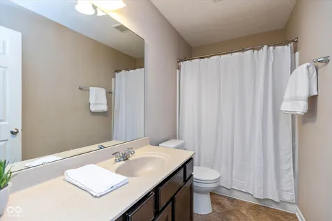 12154 Eddington Place Fishers IN 46037