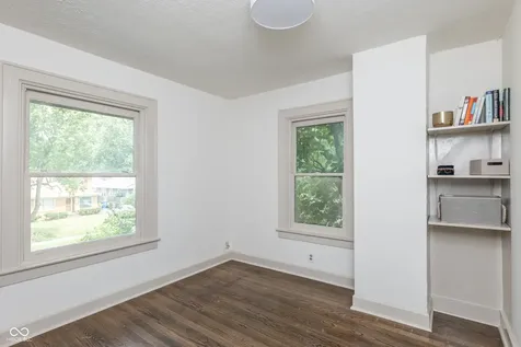 6154 Rosslyn Avenue Indianapolis IN 46220