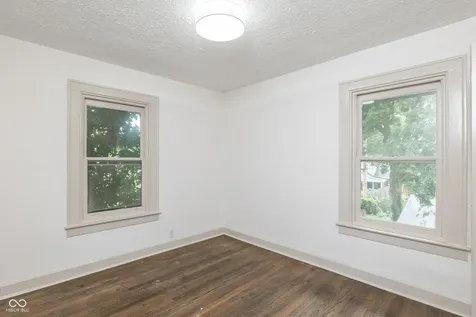 6154 Rosslyn Avenue Indianapolis IN 46220