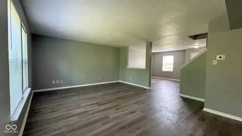 2032 Southernwood Lane Indianapolis IN 46231