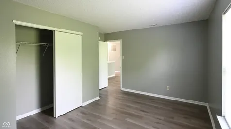 2032 Southernwood Lane Indianapolis IN 46231