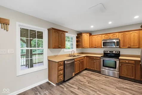 312 North Street Chesterfield IN 46017