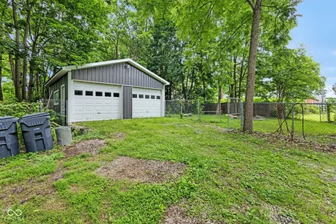 312 North Street Chesterfield IN 46017