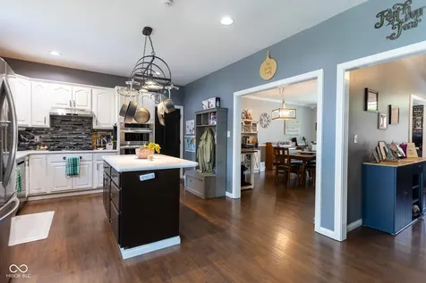 2225 Marina Court Greenwood IN 46143