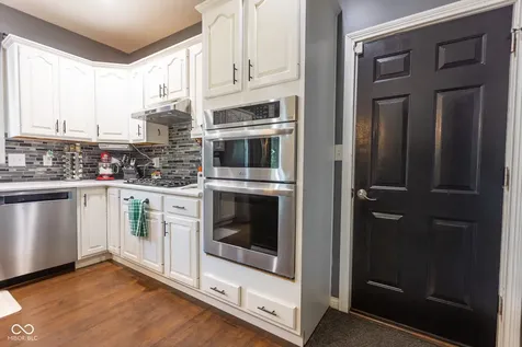 2225 Marina Court Greenwood IN 46143