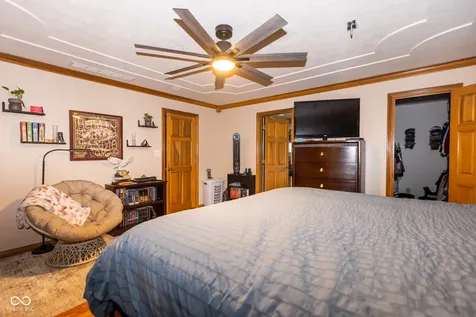 2225 Marina Court Greenwood IN 46143