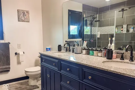 2225 Marina Court Greenwood IN 46143