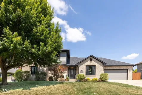 2225 Marina Court Greenwood IN 46143