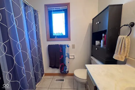2225 Marina Court Greenwood IN 46143