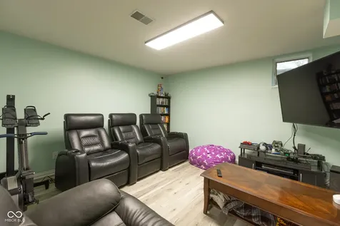 2225 Marina Court Greenwood IN 46143