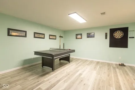 2225 Marina Court Greenwood IN 46143