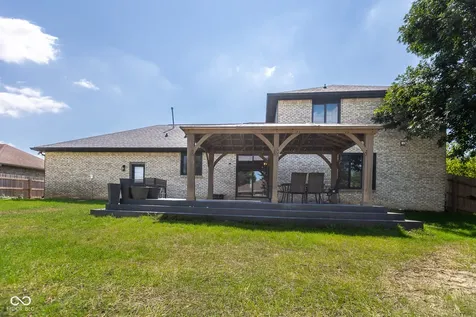 2225 Marina Court Greenwood IN 46143
