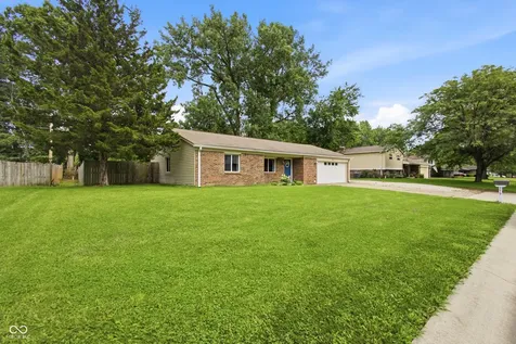 975 Stonegate Road Greenwood IN 46142