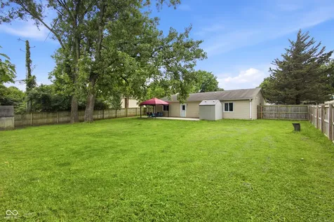 975 Stonegate Road Greenwood IN 46142