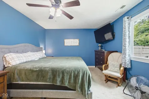975 Stonegate Road Greenwood IN 46142