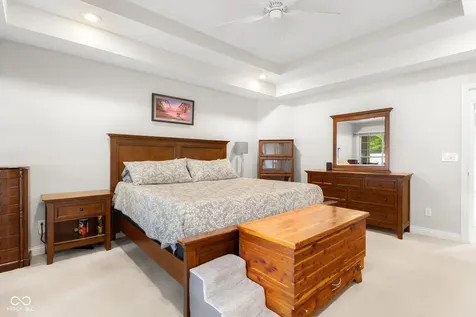3610 Woodfield Place Columbus IN 47203