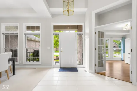 3610 Woodfield Place Columbus IN 47203