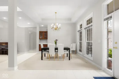 3610 Woodfield Place Columbus IN 47203