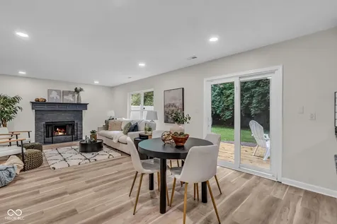 6903 Bretton Wood Drive Indianapolis IN 46268