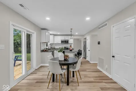 6903 Bretton Wood Drive Indianapolis IN 46268