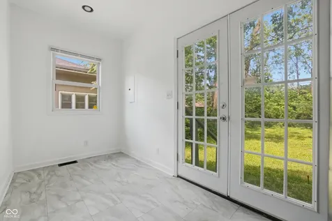3565 Evergreen Avenue Indianapolis IN 46205
