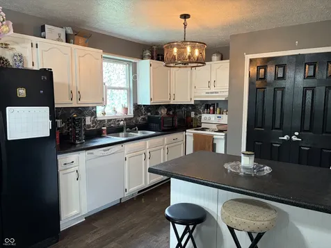 929 S Grant Street Martinsville IN 46151